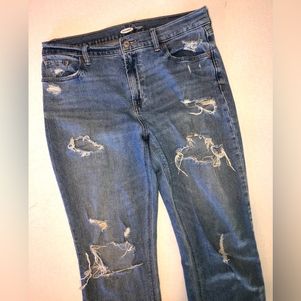 Old Navy Women's Distressed Boyfriend Mid Rise Denim Blue Jeans - 10 Tall - Picture 2 of 11